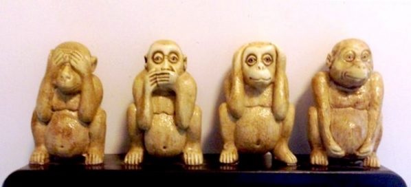 quatro macacos
